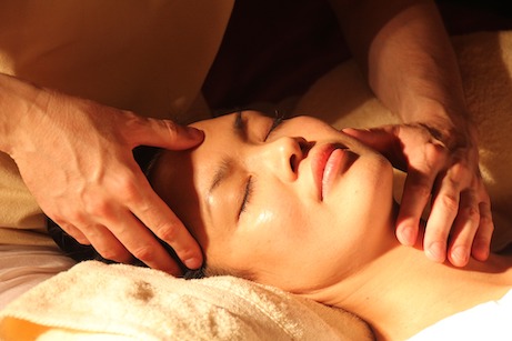 Cycle d'initiation massage en conscience Cycle d'initiation massage en conscience